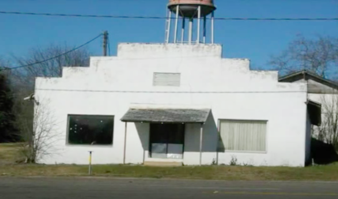 Old Calhoun Meat Company Building.